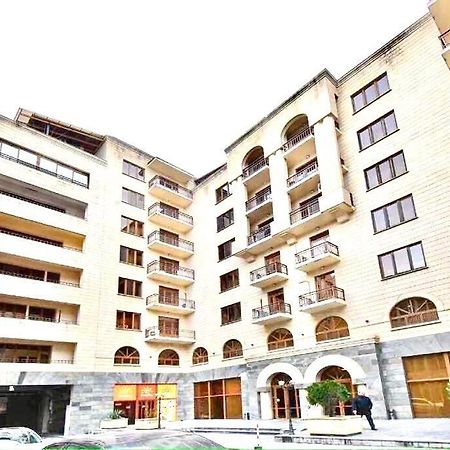 Mount Hood Apartments Erevan Esterno foto