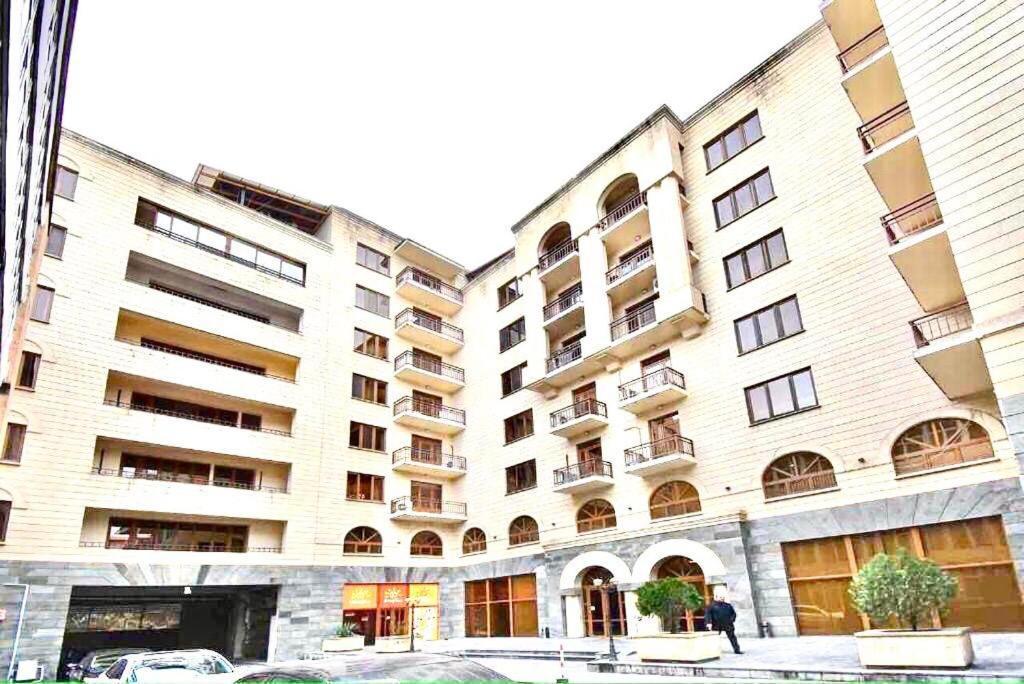 Mount Hood Apartments Erevan Esterno foto